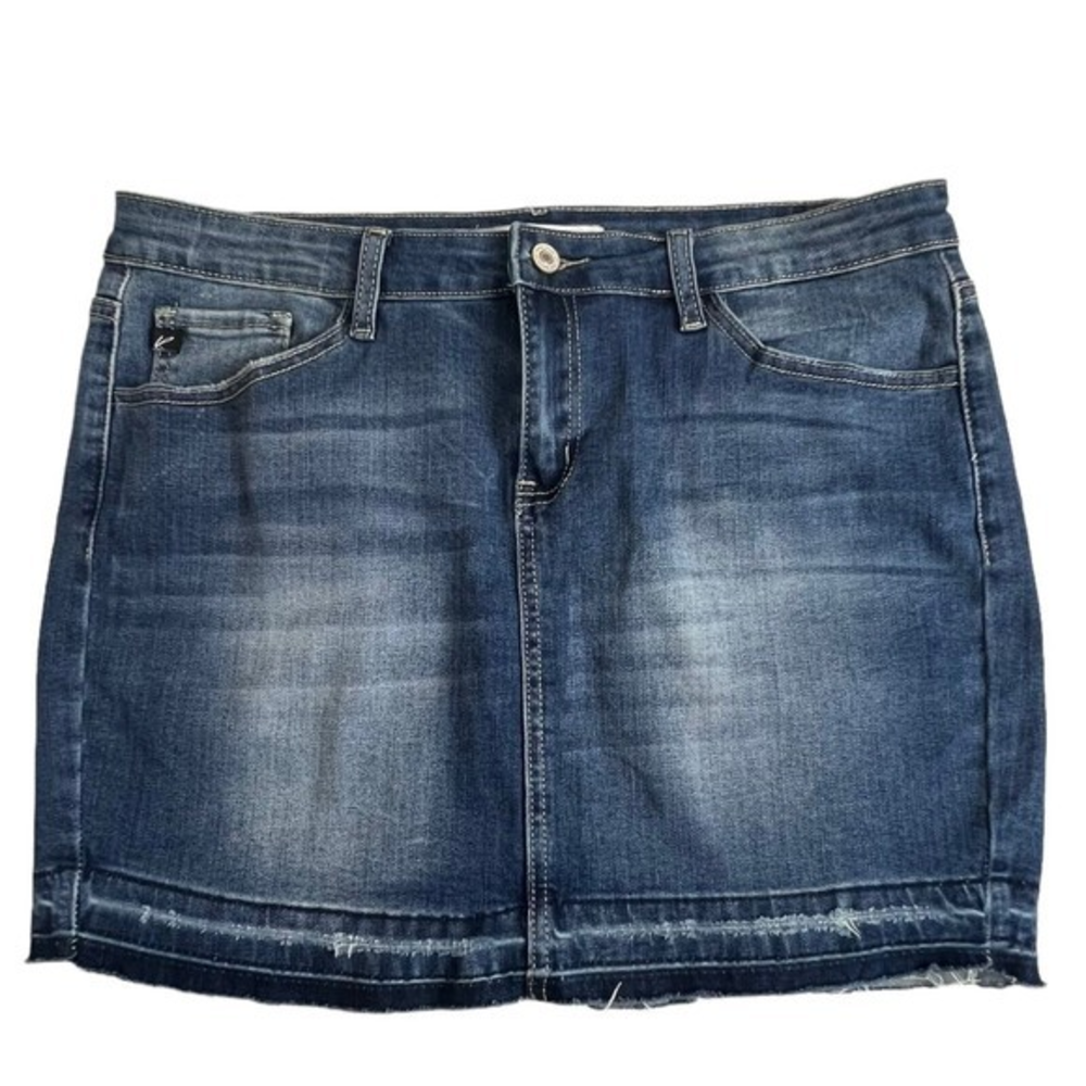 KanCan‎ Womens Dark Wash Raw Hem Denim Mini Skirt Size 11/29